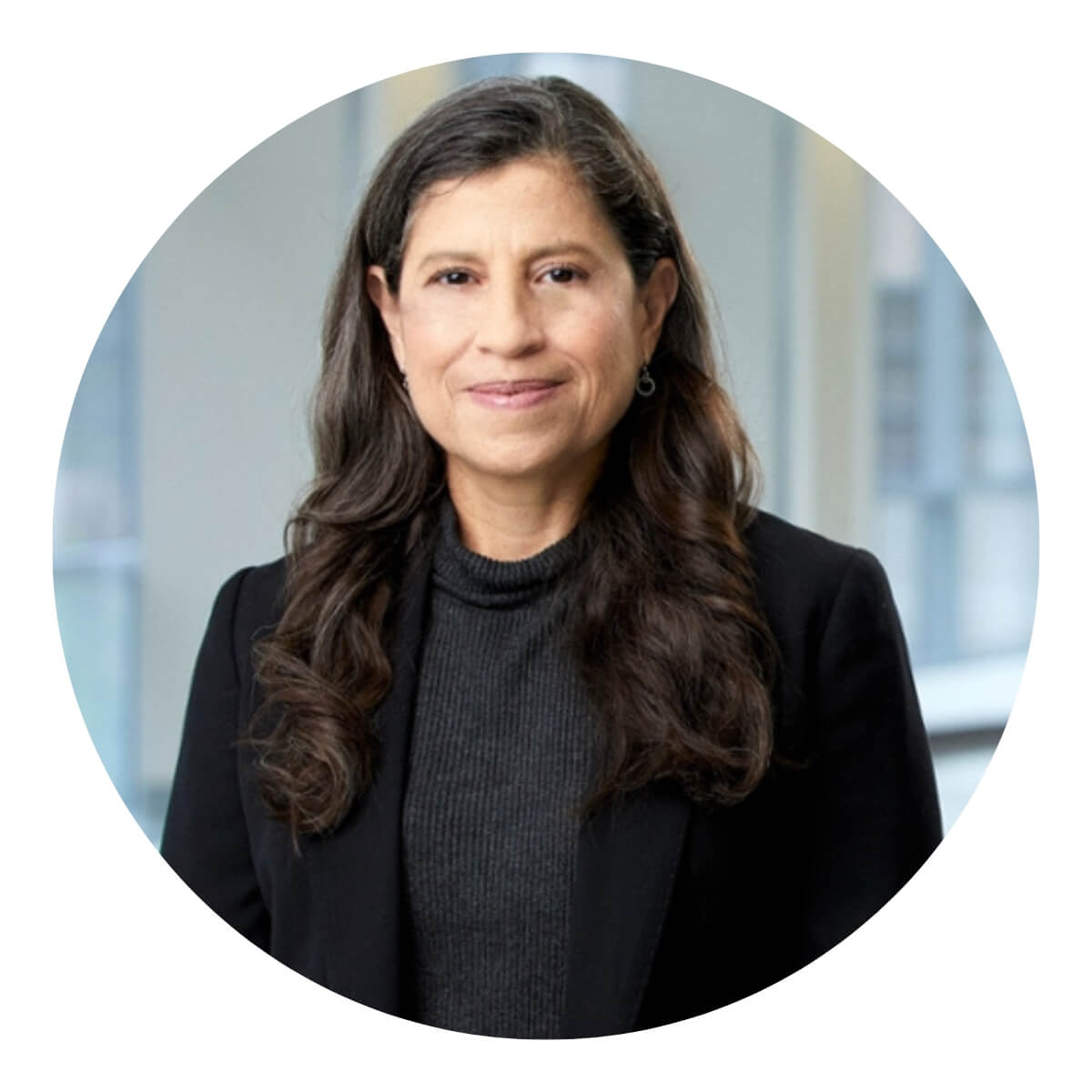 Flor Muñoz headshot